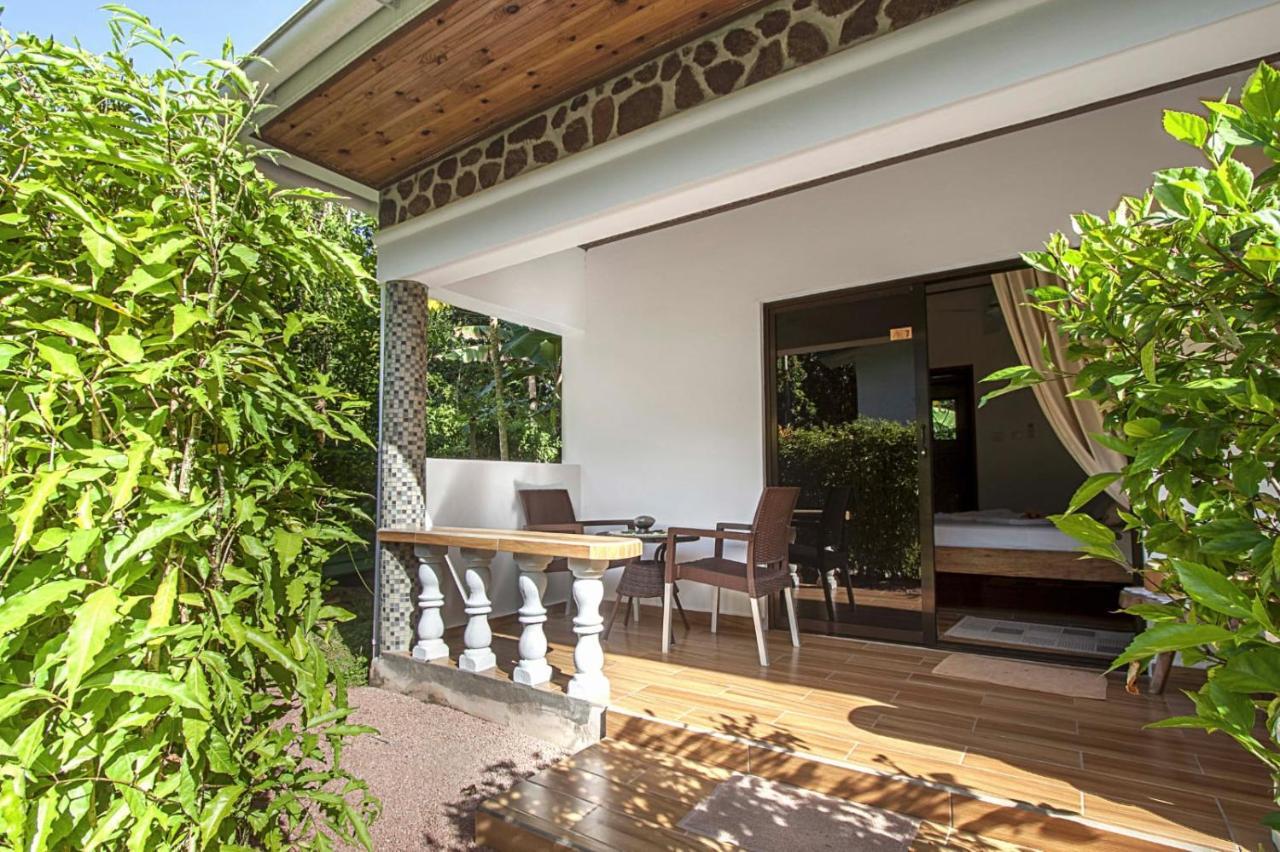 Tannette Villa La Digue Exteriör bild