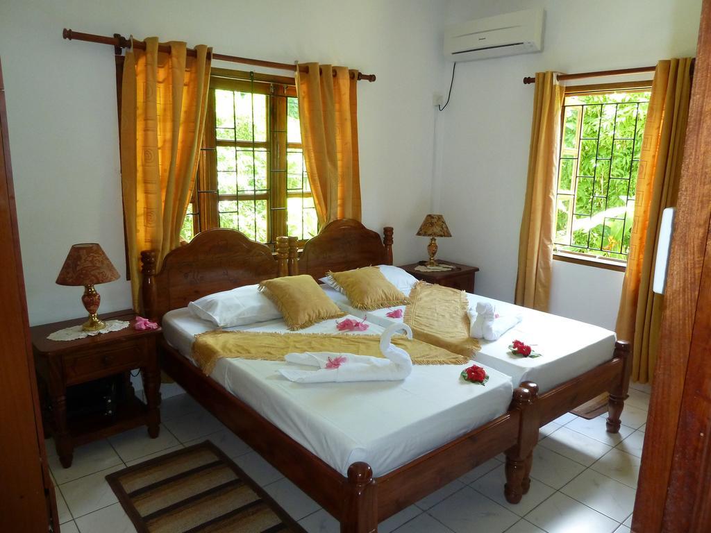 Tannette Villa La Digue Rum bild